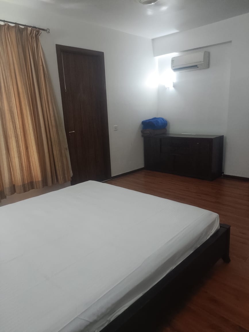 f8d042aa-0dcd-4594-a621-2541b7ef724f